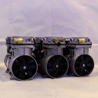 1.4bar Rated Pressure Oil Less Air Compressor For Ambient 0-40°C